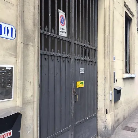 Vendégház Maison Roshlee *